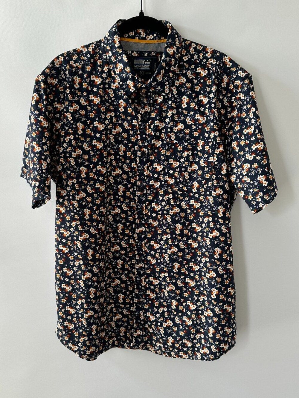 Monument Dark Navy Floral Pattern Men's XL Short Sleeve Shirt 100% Cotton